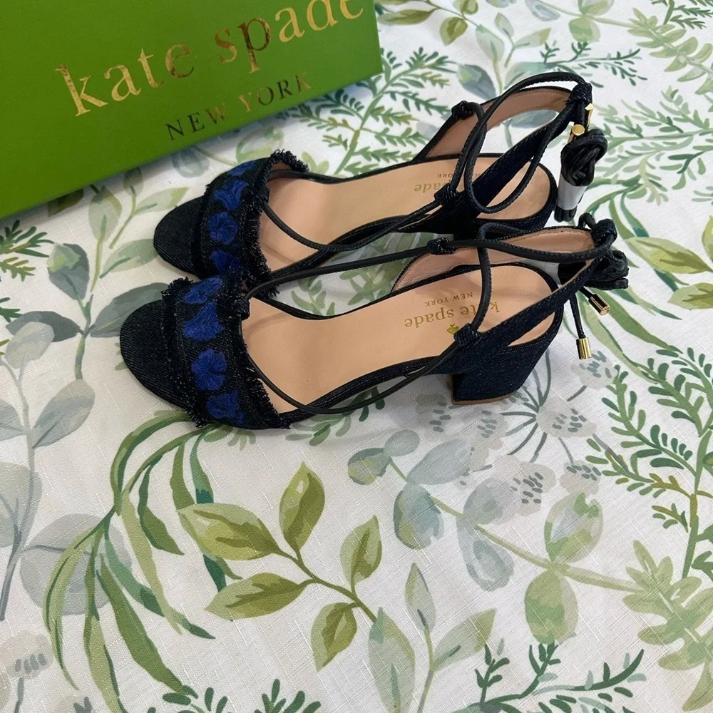 New Kate Spade Embroidered Denim Ankle Tie Block Heels Sandals Women’s Size 6